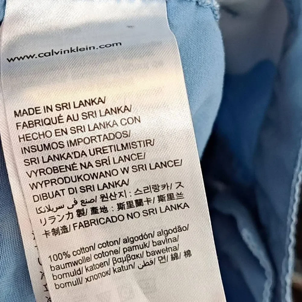 Calvin Klein Men's Shorts in Blue size 34